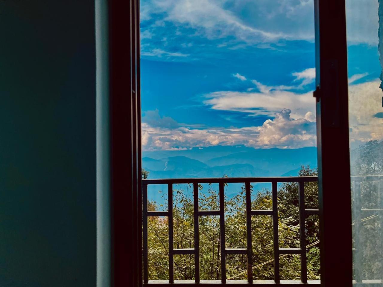 Forest Lodge - 80 Mts From Mall Road Darjeeling  Exterior foto